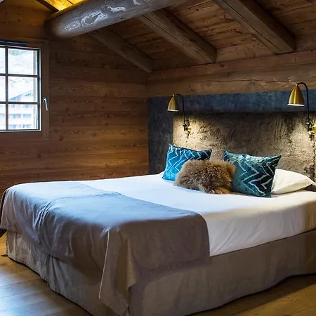 Aparthotel Les Cimes 5*