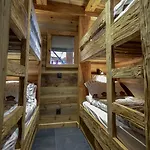 Les Cimes Lejlighedshotel La Clusaz