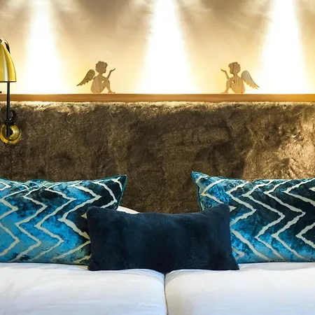 Les Cimes Aparthotel 5*