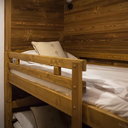 Aparthotel Les Cimes La Clusaz