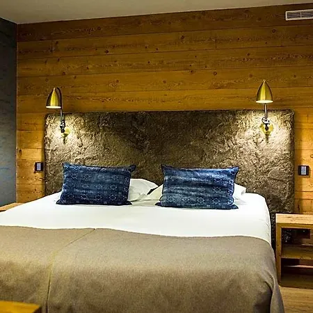 Apart-hotel Les Cimes 5*