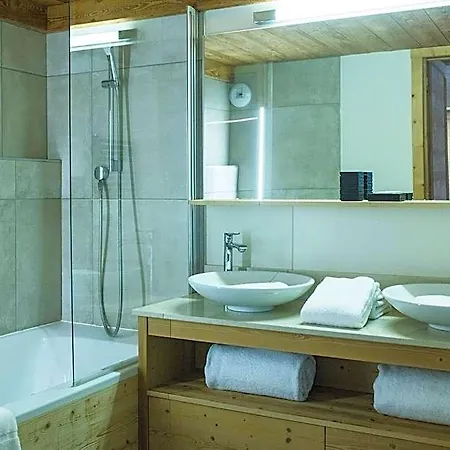 Hotel apartamentowy Les Cimes 5*